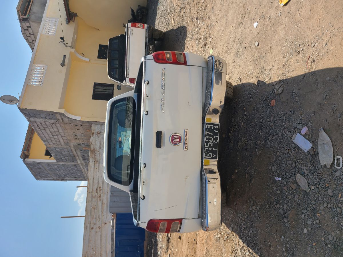 Fiat L200 Fullback en excellent état