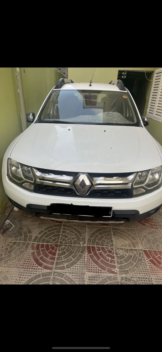 Renault Duster Diesel, boîte manuelle, en parfait état