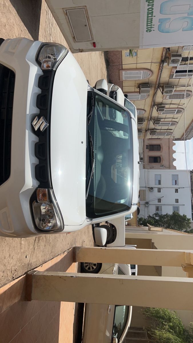 Voiture presque neuve à prix imbattable, 16 000 km