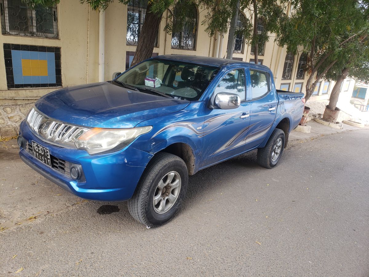 Mitsubishi L200 2019, pickup fiable et robuste en très bon état à Djibouti