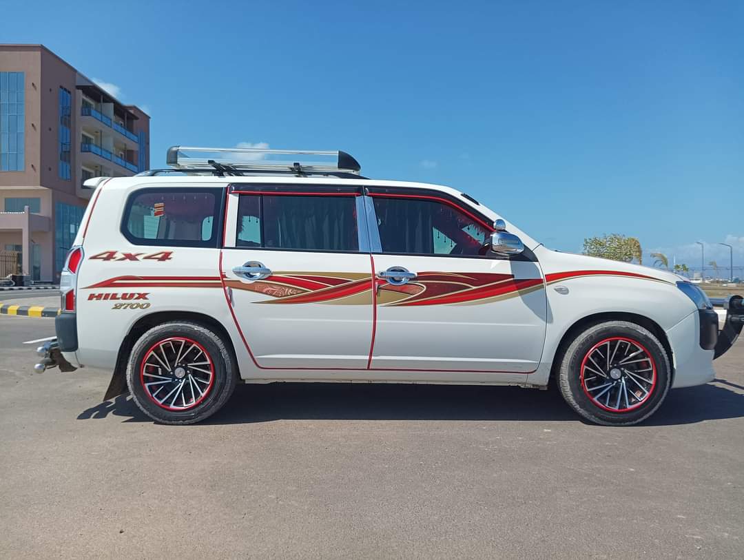 Voiture neuve et climatisée pour vos besoins professionnels