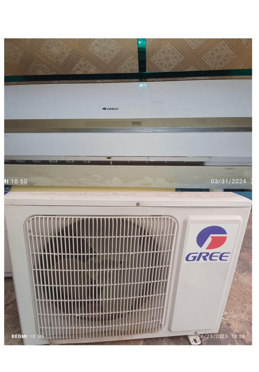 Climatiseur GREE 1.5 CV, état impeccable, 1 an et 3 mois d\'utilisation