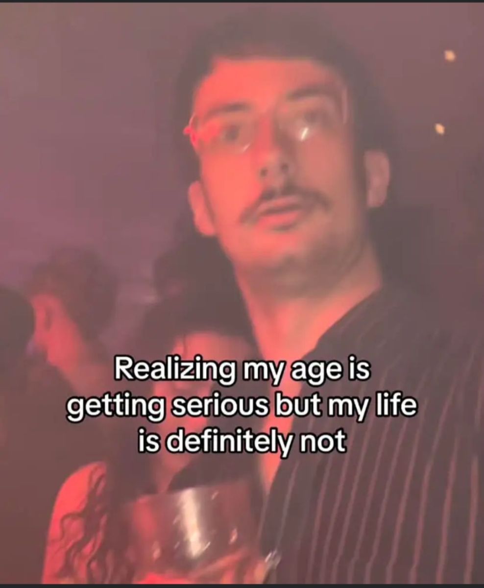 Diplômé en littérature anglaise, bilingue anglais-français, cherche emploi