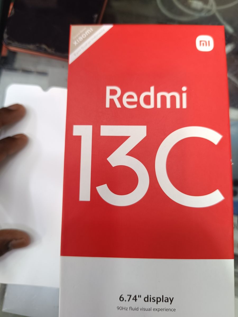 Téléphone Redmi 13C, 8GB RAM, 256GB - Caméra haute qualité pour des vidéos captivantes