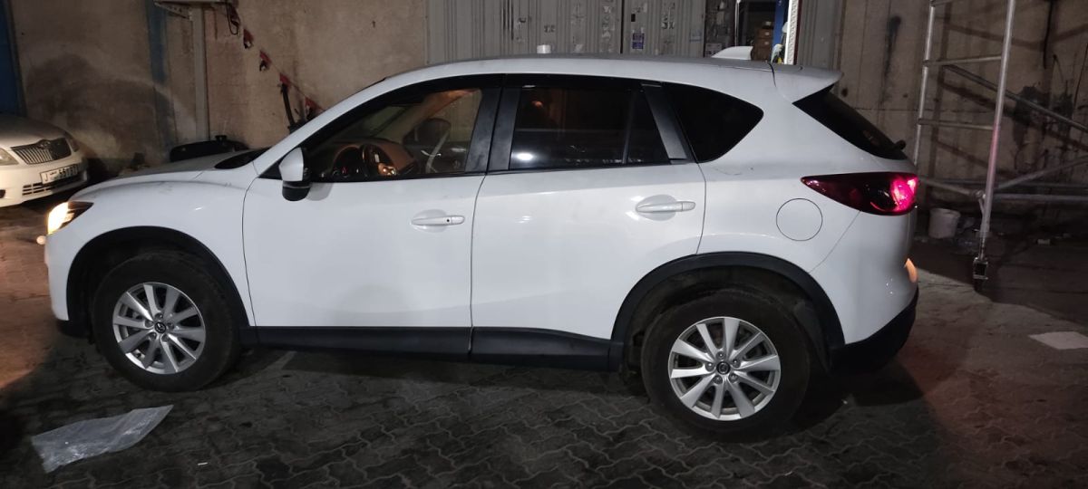 Mazda 2018 importée de Dubaï, non dédouanée