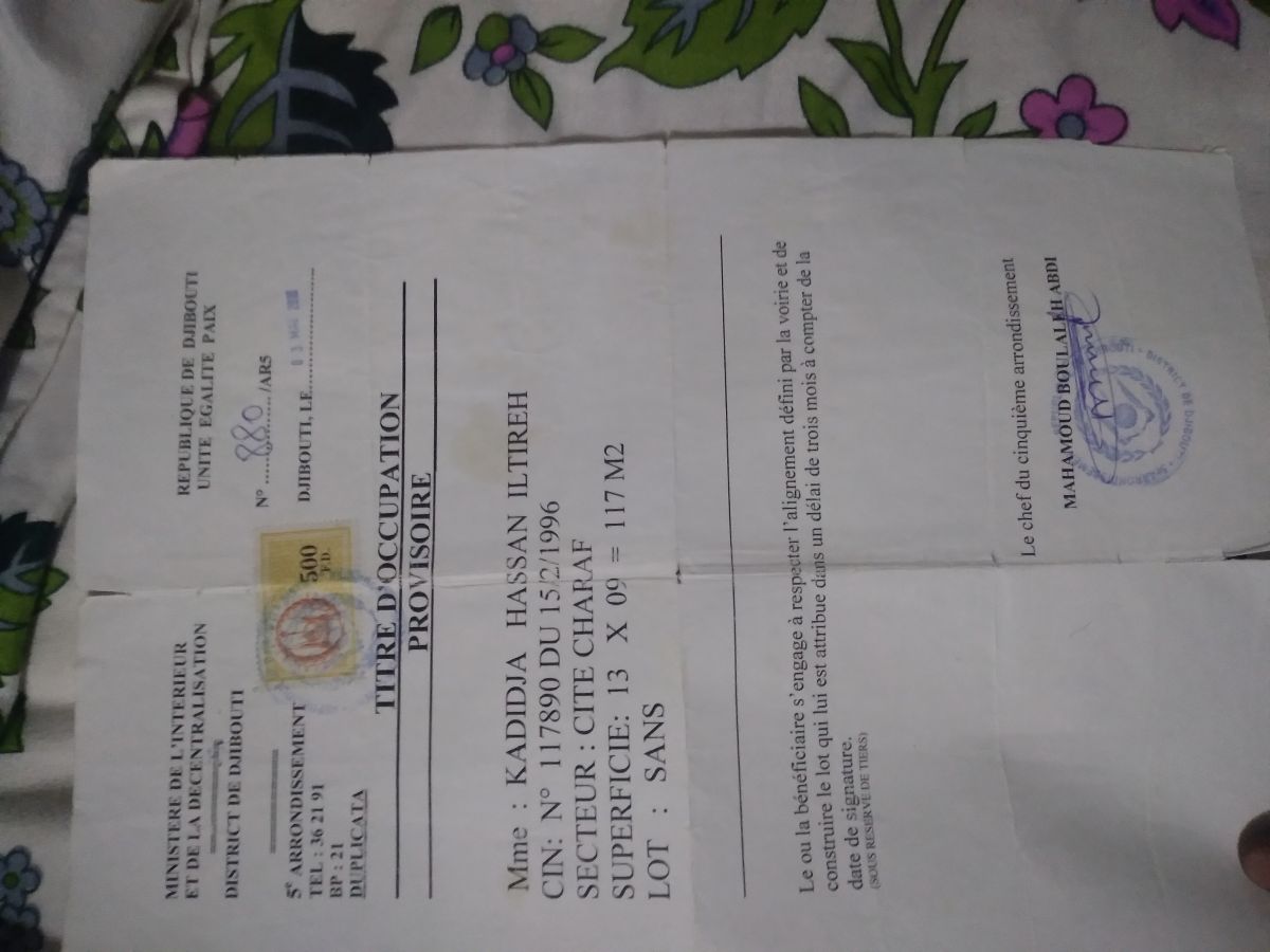 Maison F3 avec titre provisoire à Charaf