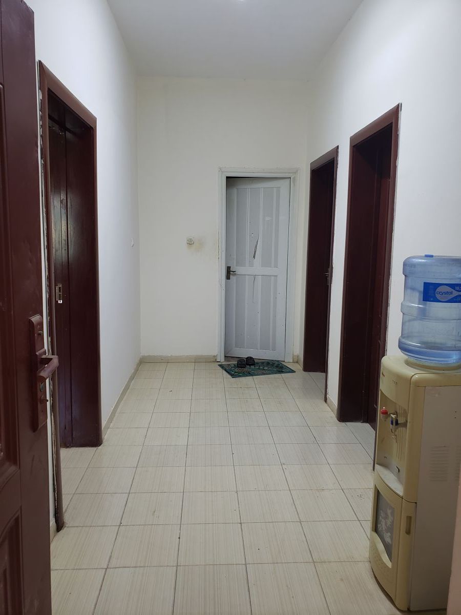 Villa spacieuse F5 avec terrasse et parking privé à Cité Hamdani PK12