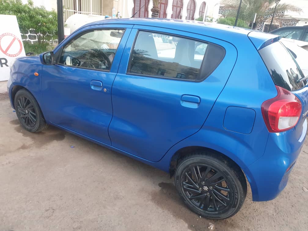 Suzuki Celerio Automatique à Louer - Essence - Bon État