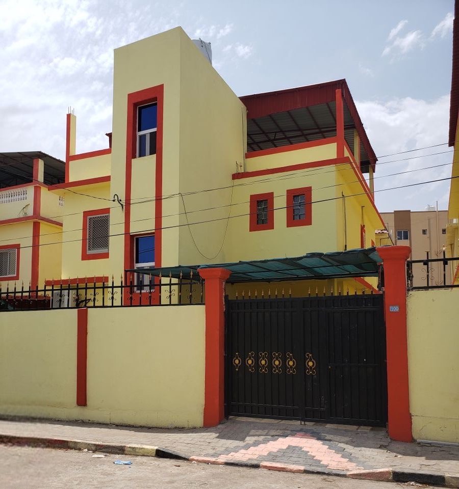 Belle Villa F5 avec terrasse et jardin au Cité Rawadi Hamdani PK12