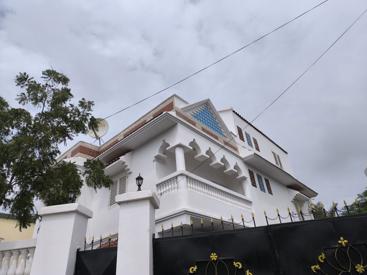 Belle villa à Gabode 5, F6 avec terrasse et parking