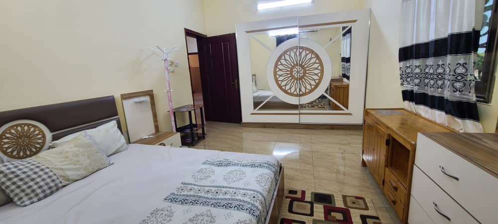 Appartement F4 meublé au Héron, haut standing avec parking et gardiennage inclus