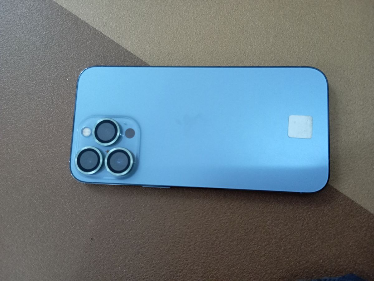 iPhone 13 Pro Bleu 256 Go, comme neuf, avec accessoires