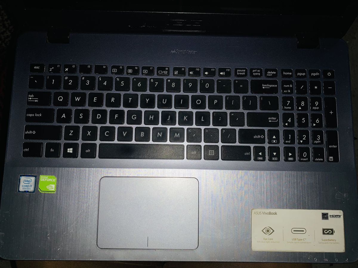 Ordinateur portable Asus Vivobook 15, Intel Core i7, 8Go RAM, 1To HDD
