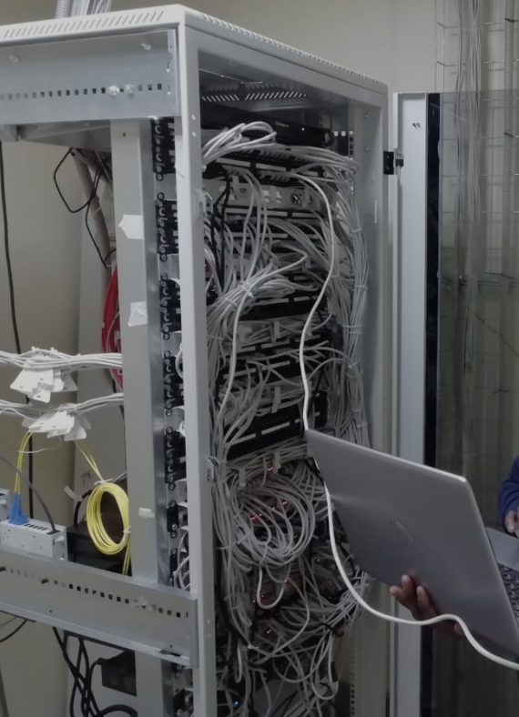 Services informatiques pour particuliers et entreprises - Installation, configuration, maintenance et réseautage