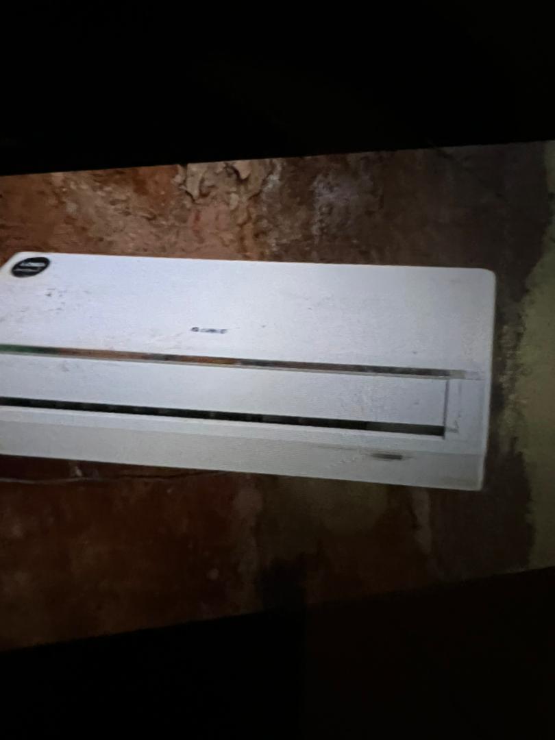 Climatiseur Split Gree 1,5 chevaux Inventer à prix négociable