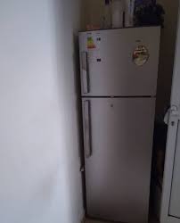 Réfrigérateur Nikao en bon état, 4 ans d'utilisation