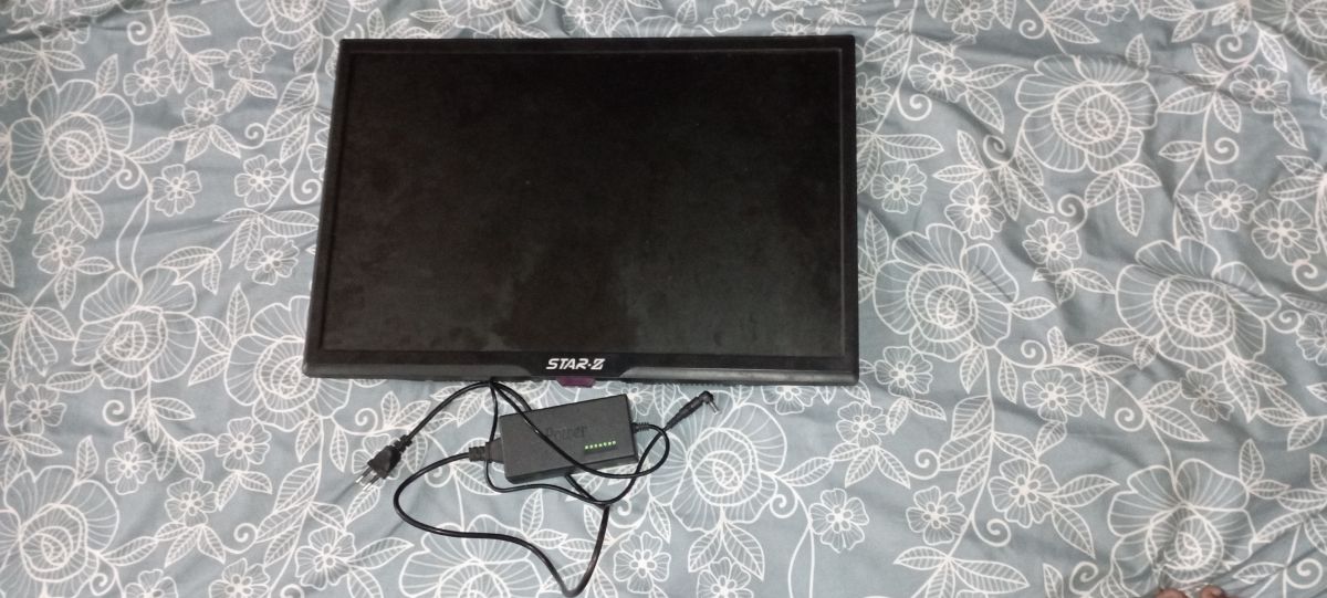 Télévision STAR X 24 comme neuf