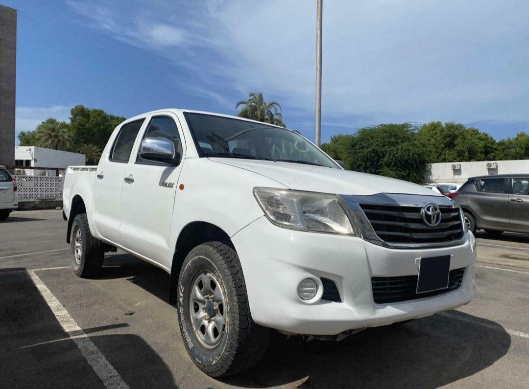Toyota Hilux manuelle 4X4 excellent état