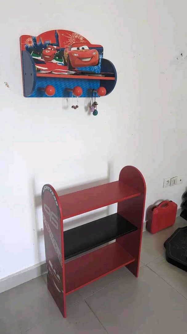 Bureau pour enfant