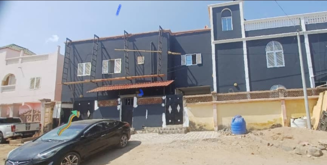 Local commercial à louer près de l\'hôpital de la police nationale