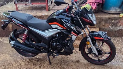 Moto Loncin presque neuve, prix négociable