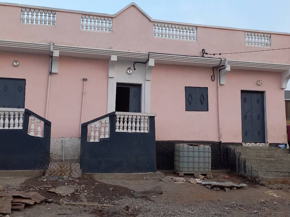 Maison spacieuse à louer à PK12