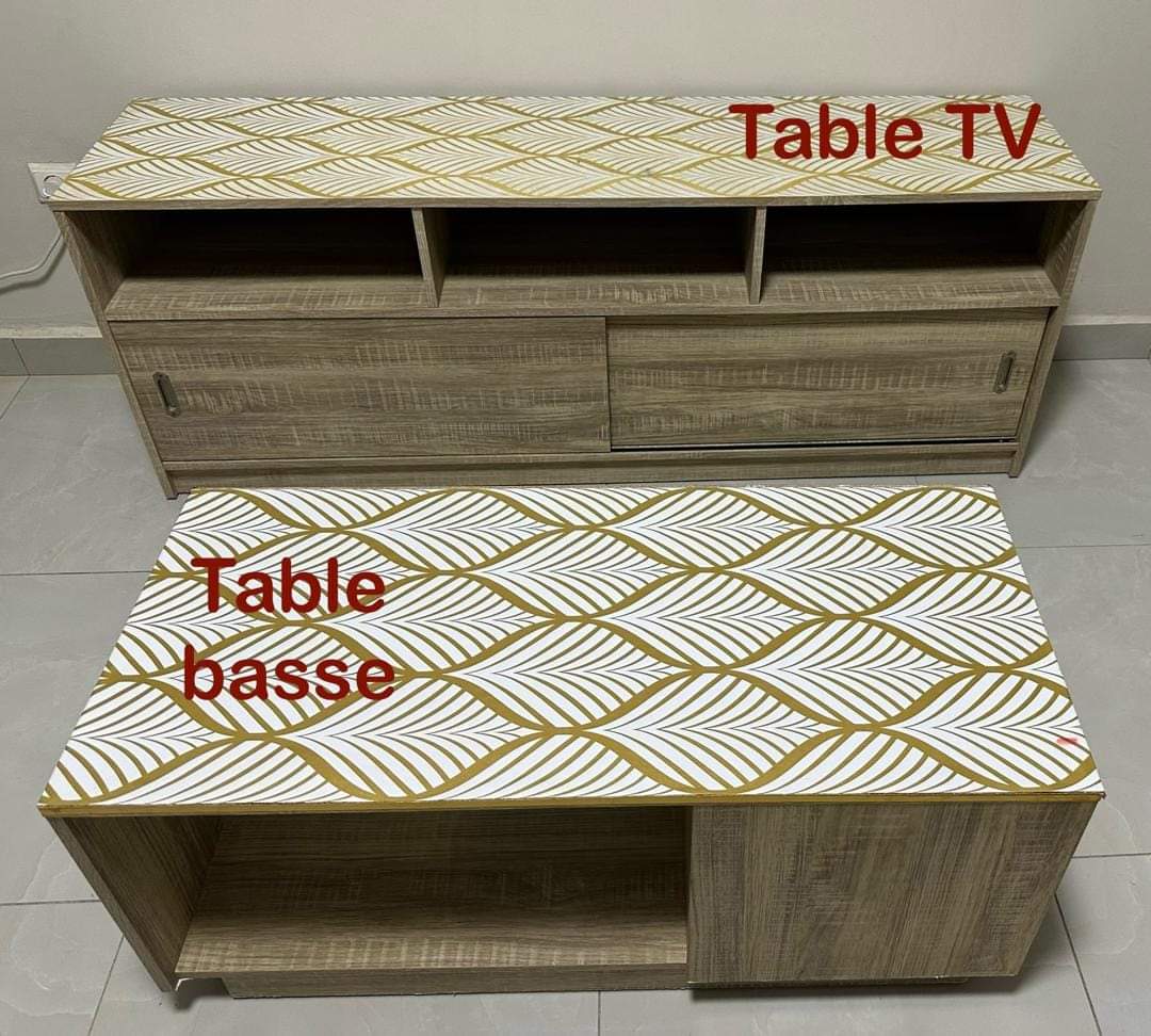 Table basse et Table télé presque neuf