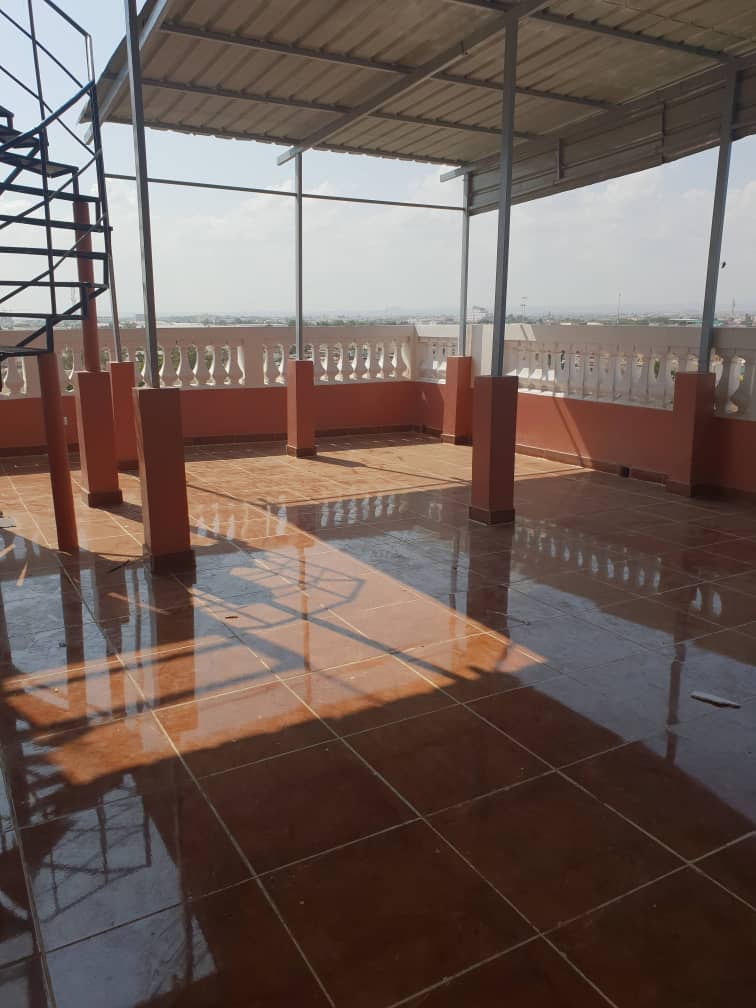 Résidence H – Appartements entièrement meublés – Boulevard De Gaulle et Avenue 26