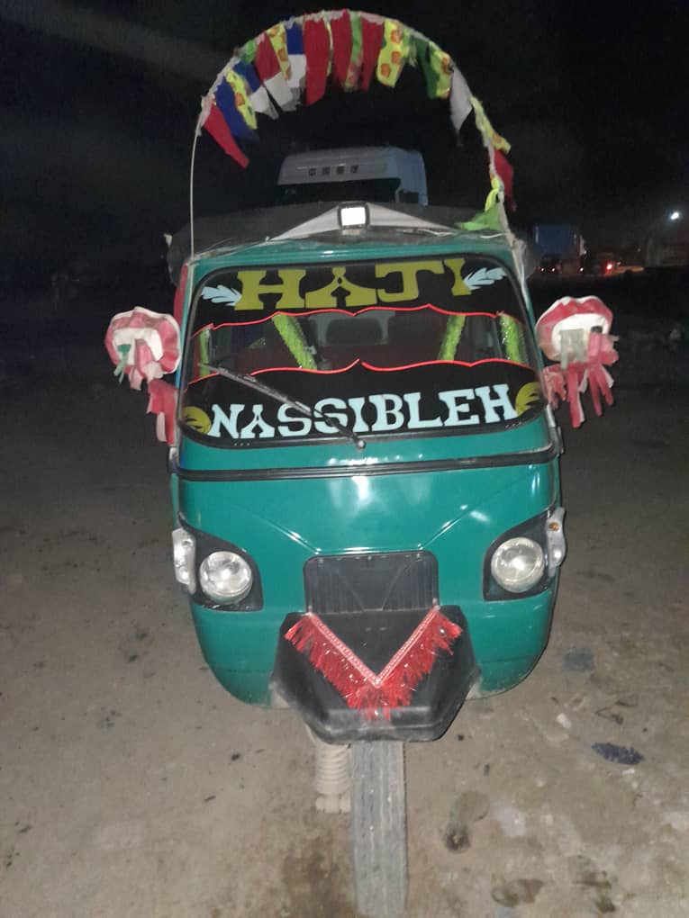 Bajaj bien entretenue, carrosserie et moteur impeccables