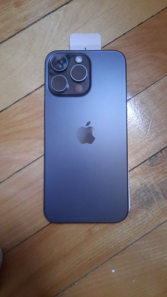 iPhone 15 Pro Max 256 Go, neuf, à bon prix