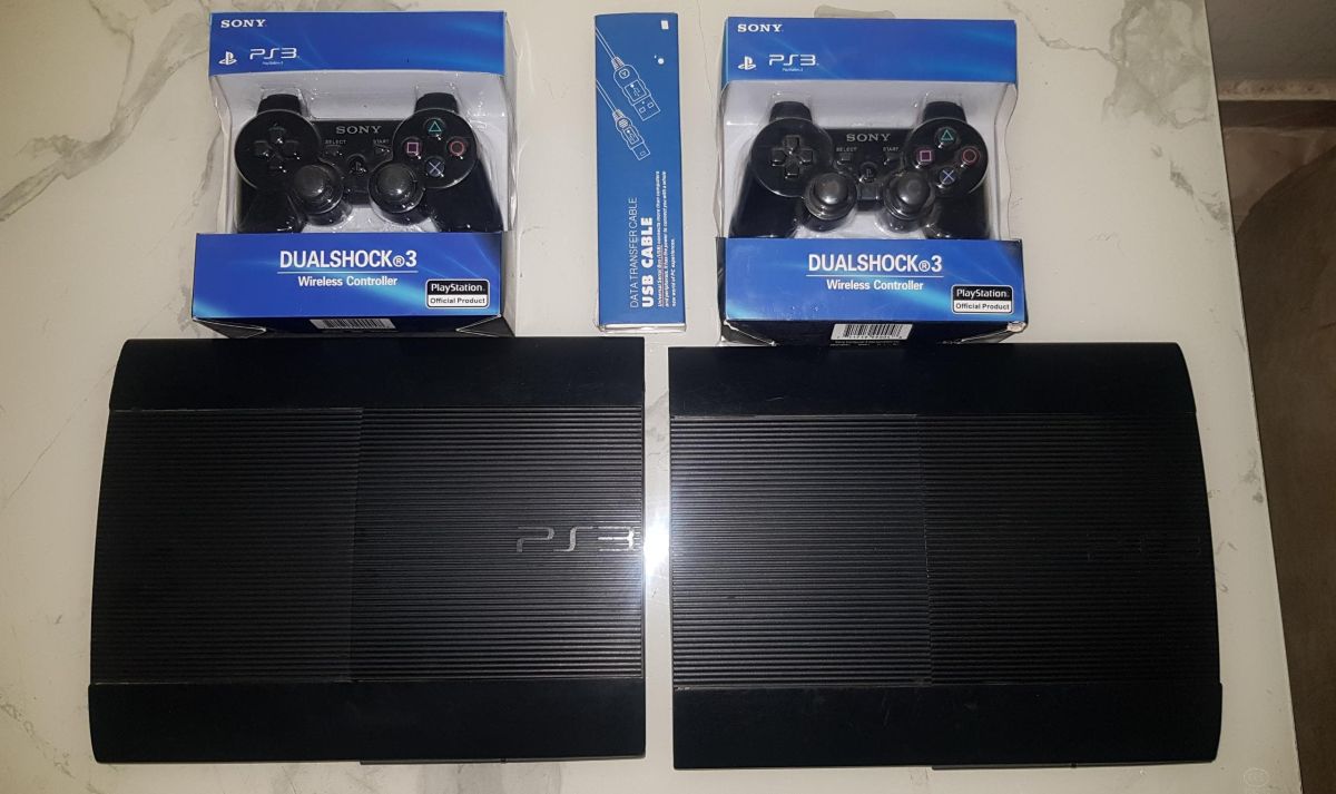 PlayStation 3 à vendre d\'occasion avec 15 jeux