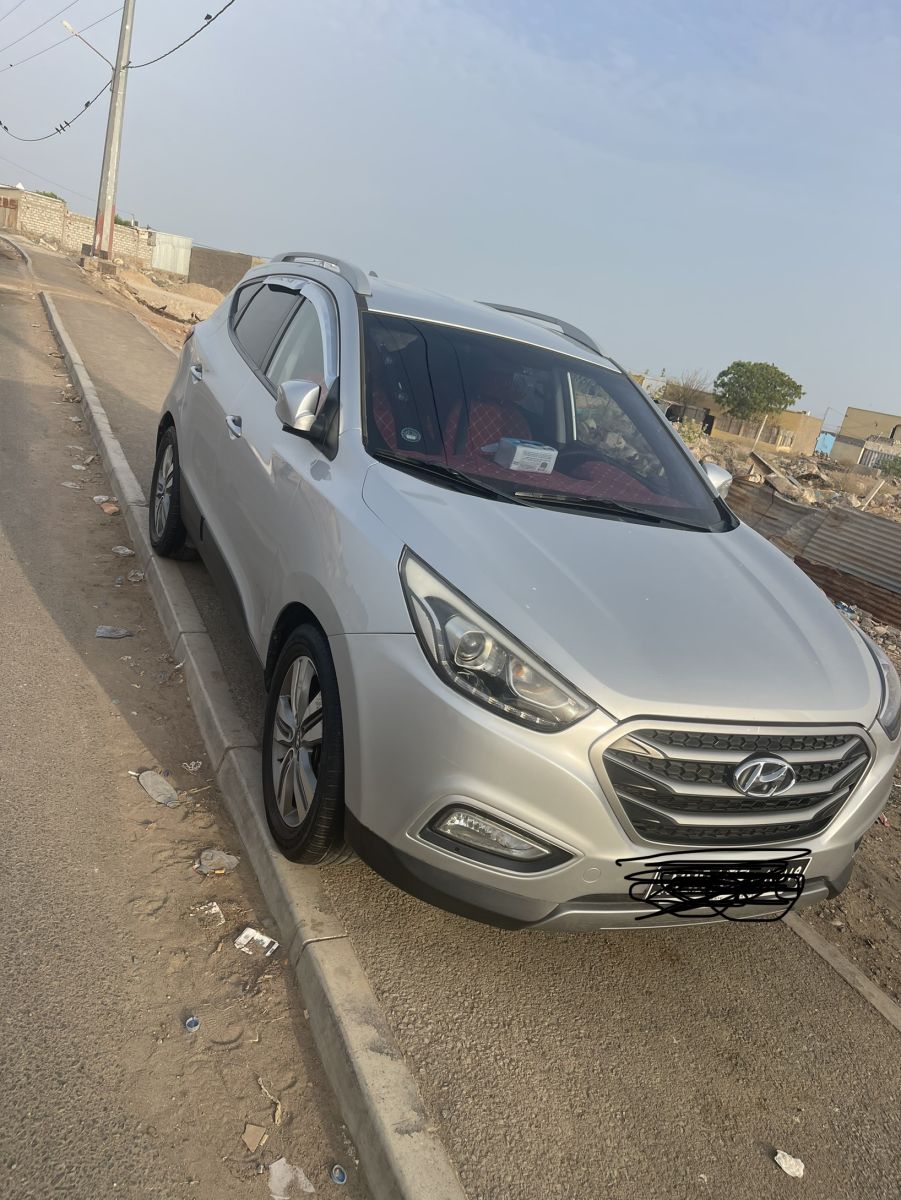 Hyundai Tucson 2015, comme neuf, faible kilométrage