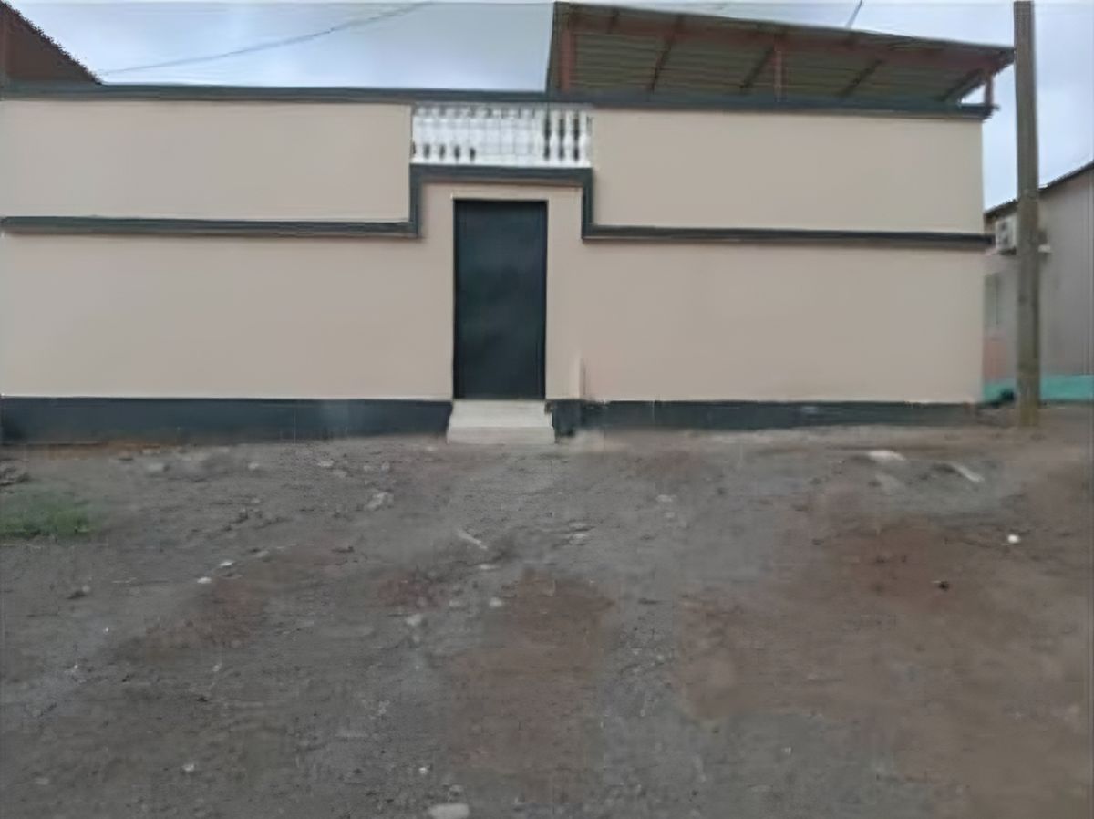 Maison F3 avec grande véranda et cuisine neuve à louer à PK13