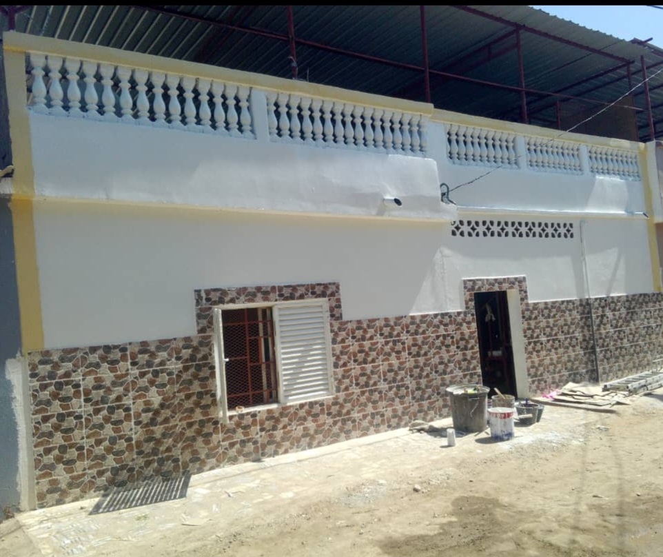 Maison F3 avec terrasse à Maka Moukaram