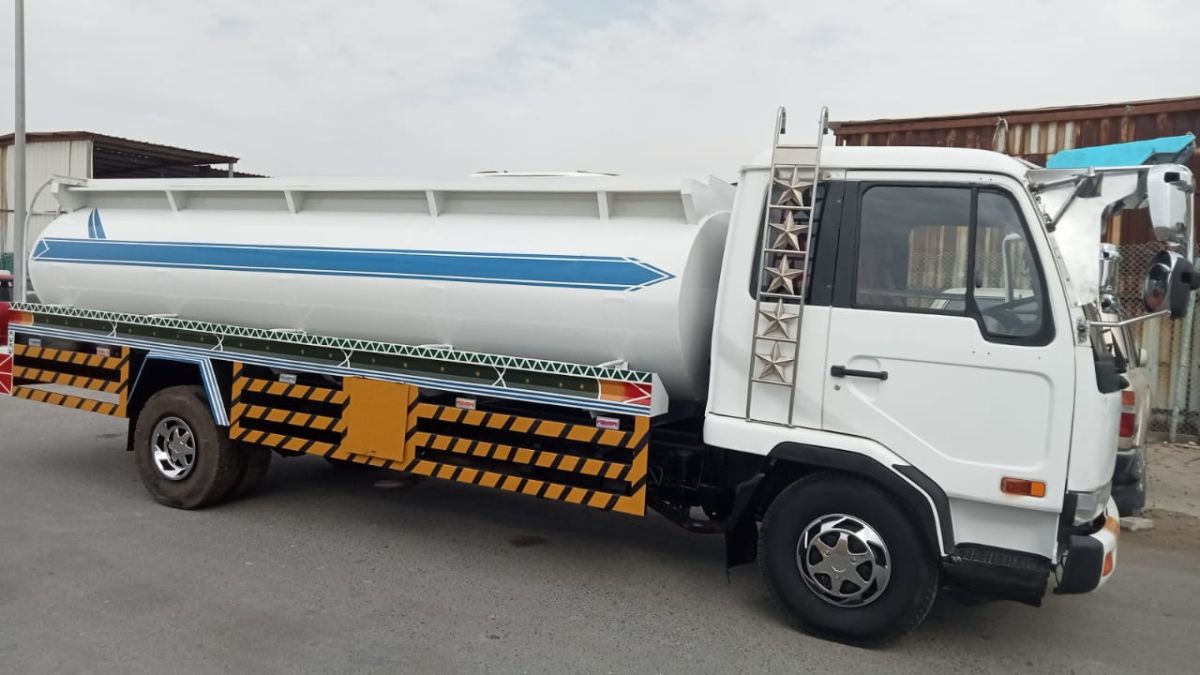 Camion Citerne VOLVO FM 480 6x2 - Poids lourds