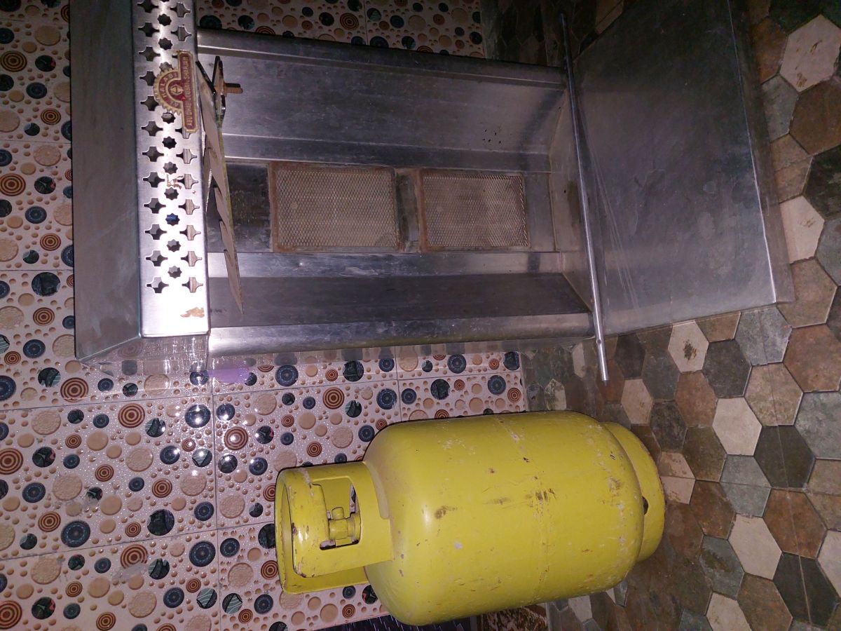 Petite Machine à Gril Shawarma GPL/gaz, Rotation Automatique à 360°, Hauteur Réglable, Chauffage Rapide Et Uniforme, Capacité 3 Kg/heure, Rôtissoire