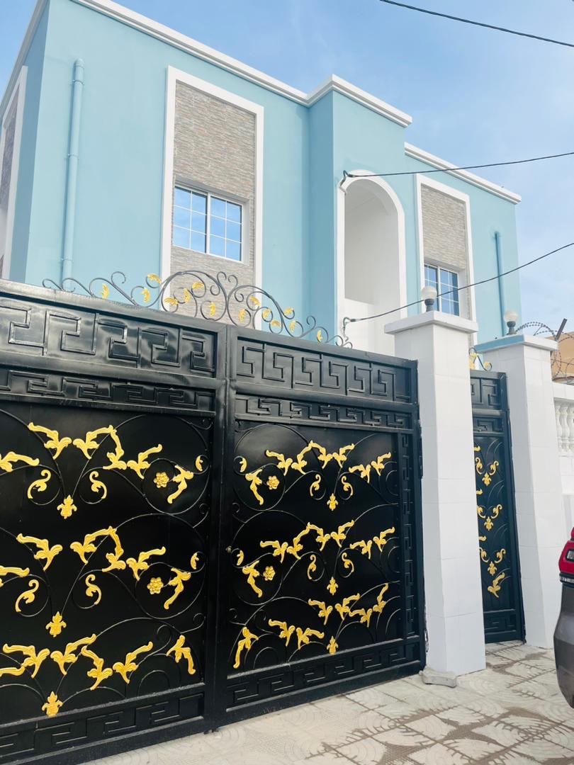 Appartement F4 avec 2 toilettes à Saline Ouest - Idéal pour jeunes mariés