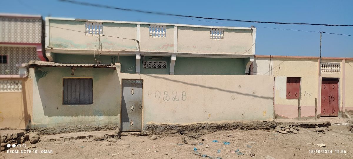 Maison 150 M2 3 chambres, terrasse, CCO, prix négociable