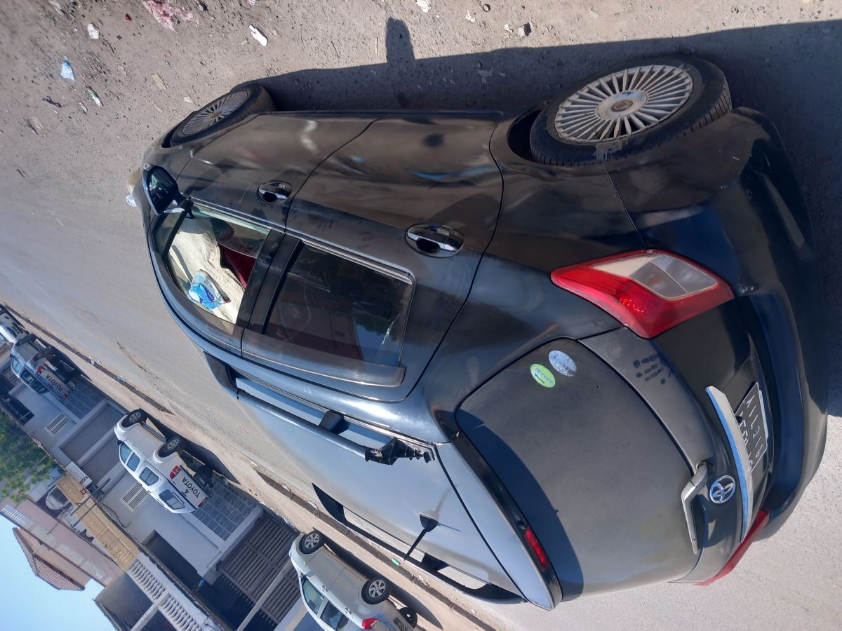 Toyota Yaris 2013, automatique, bon état