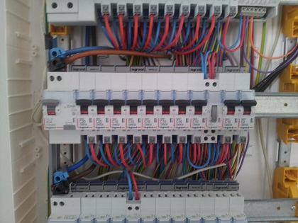 Maintenance technique à Djibouti - Climatisations, Machines à laver, Electricité