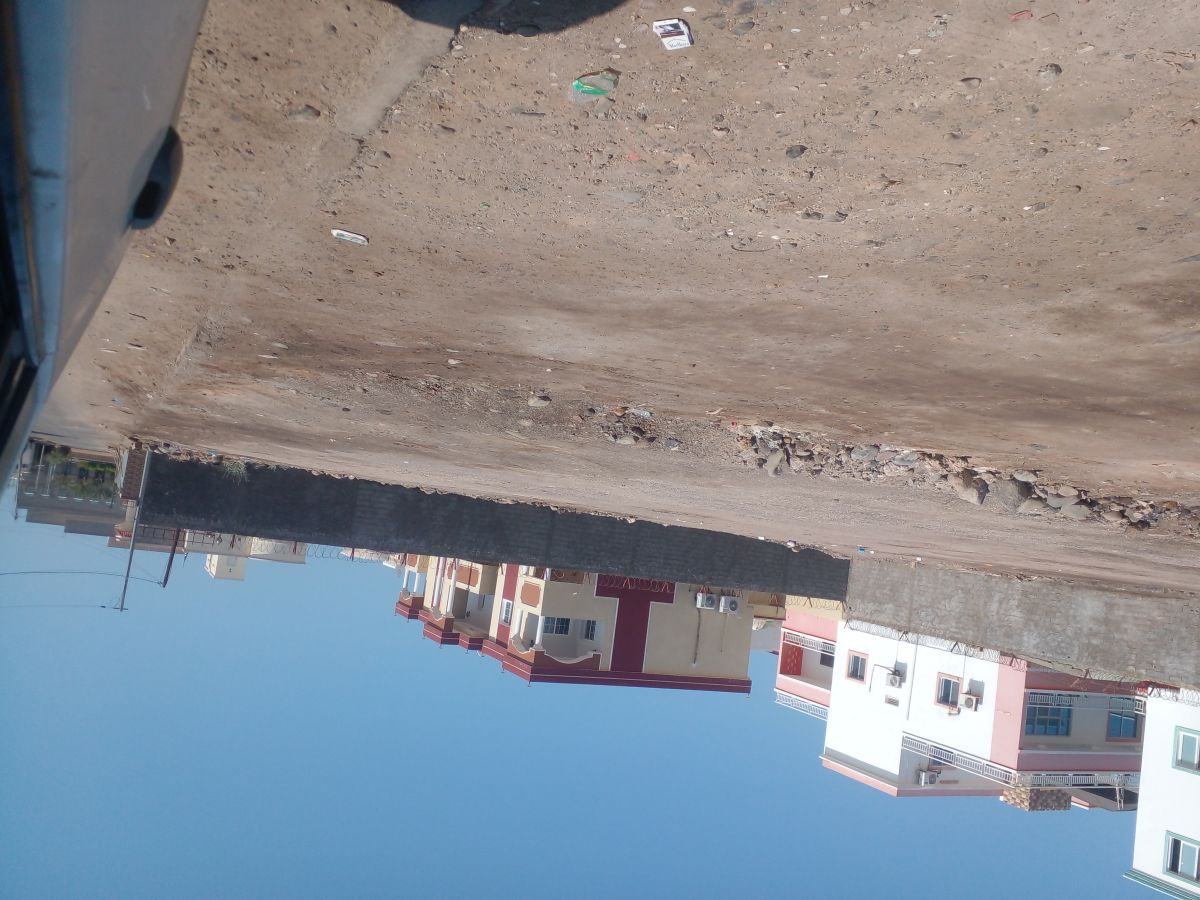 Terrain a HARAMOUS 400 m2 cote de l\'ambassade américain