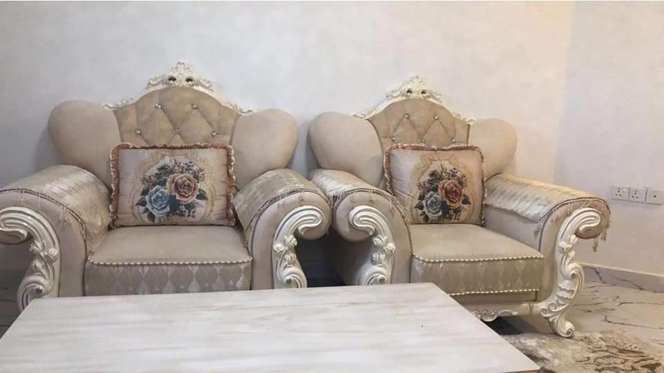 Salon complet de qualité, confortable et stylé pour votre espace de vie