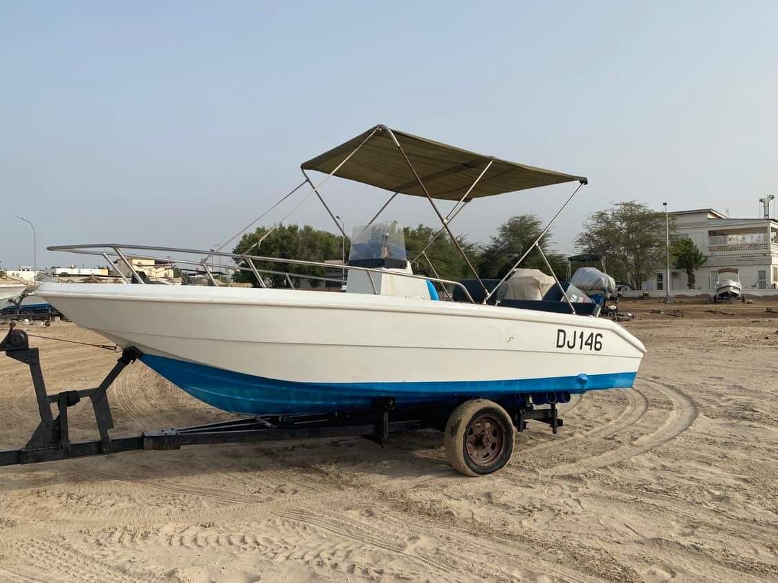 Bateau Open Yamaha 85cv, 7 places, bon état, accessoires inclus