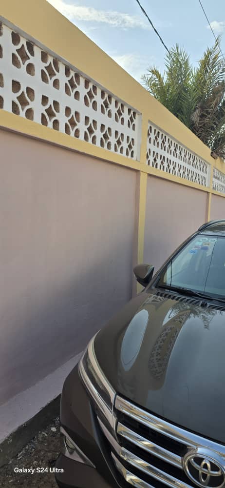 Maison villa F4 à louer à Ambouli avec parking