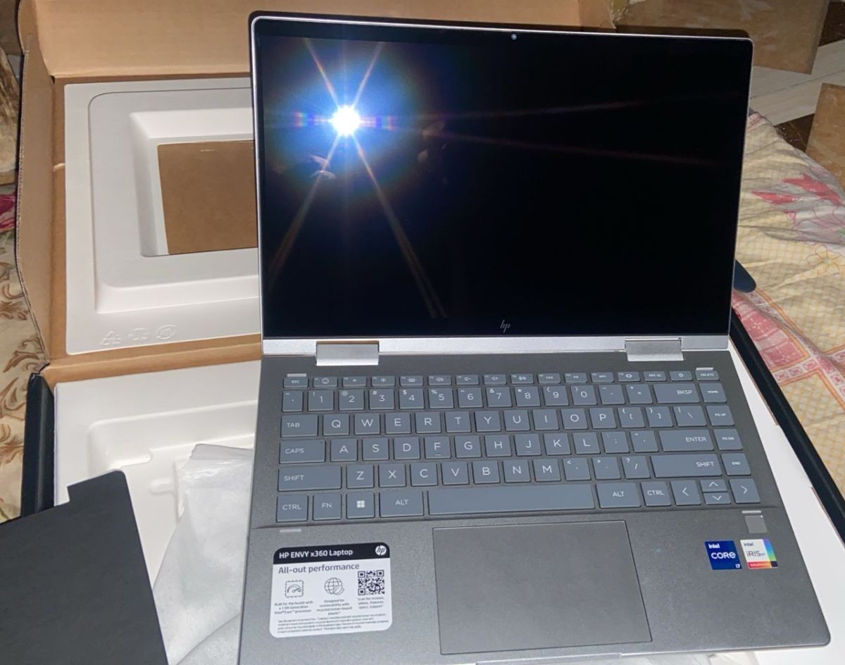 Ordinateur portable HP Envy core - i7