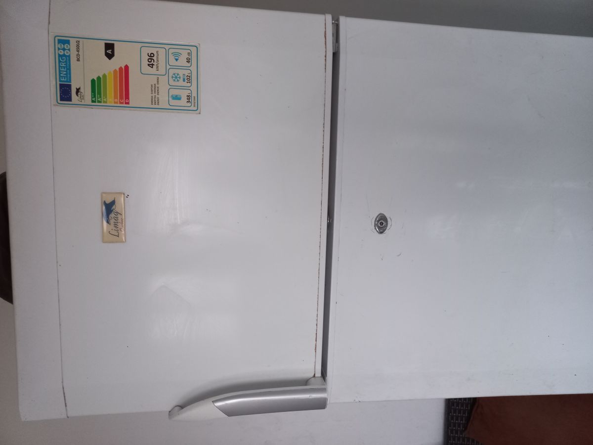 Réfrigérateur Limag, occasion en excellent état