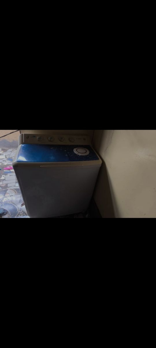Lave-linge 13kg, comme neuf, 2 mois d\'utilisation