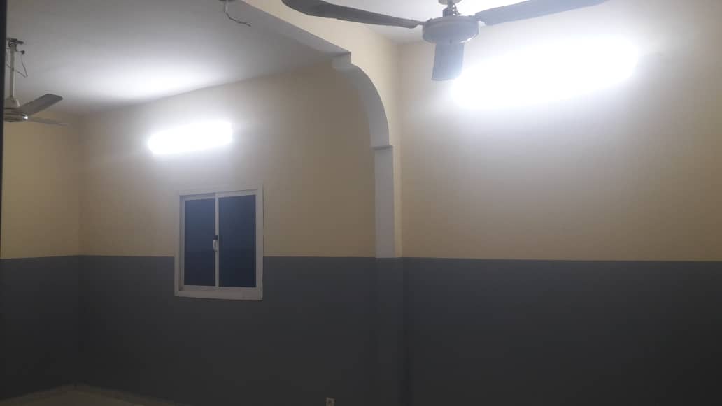 Maison neuve avec LED à Hodan F3