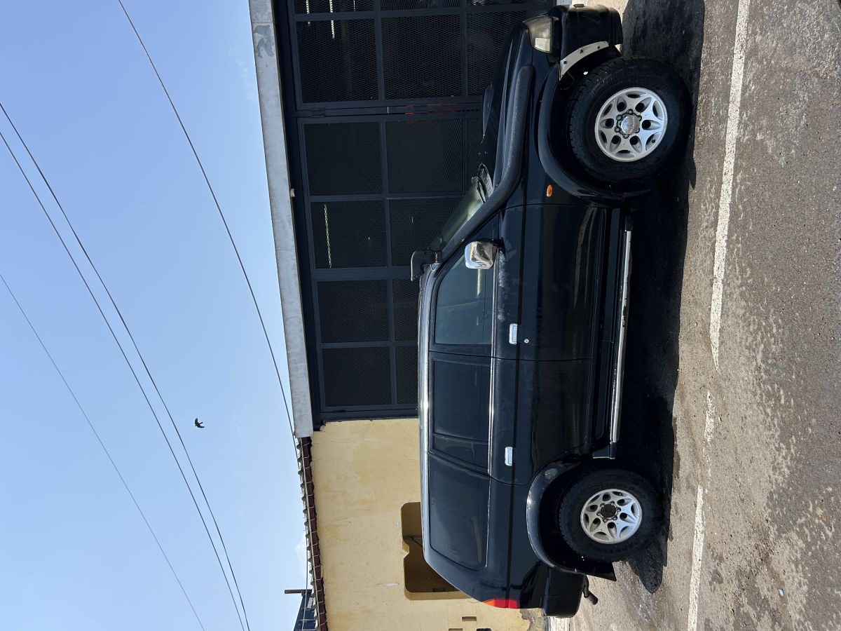 Mitsubishi Pajero Sport 2015, en excellent état