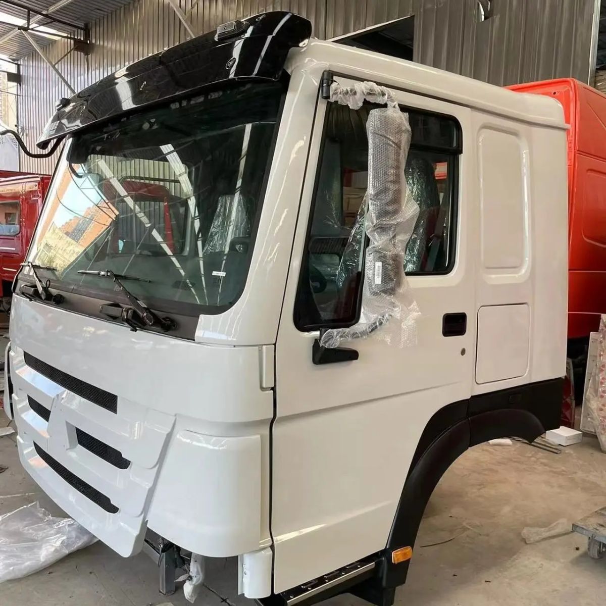 Cabine complète pour camion Sinotruck HOWO 2024, puissance de 336 à 420 HP